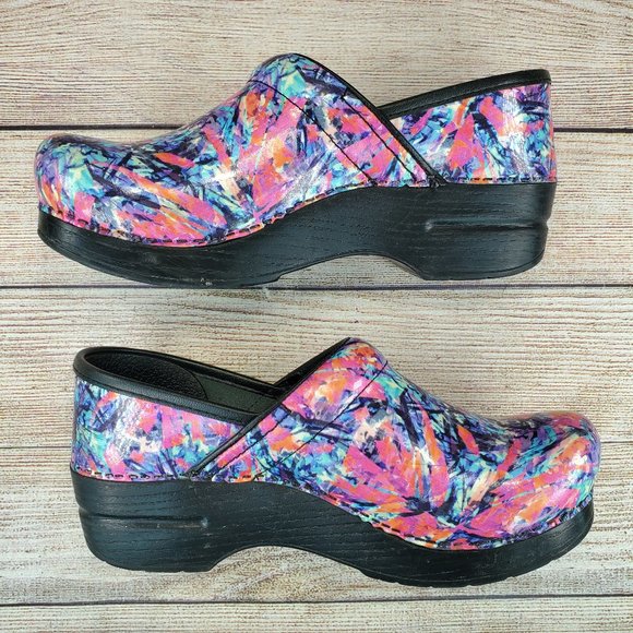 Dansko Professional Patent Leather Clogs Women's Size 37 - Picture 6 of 9